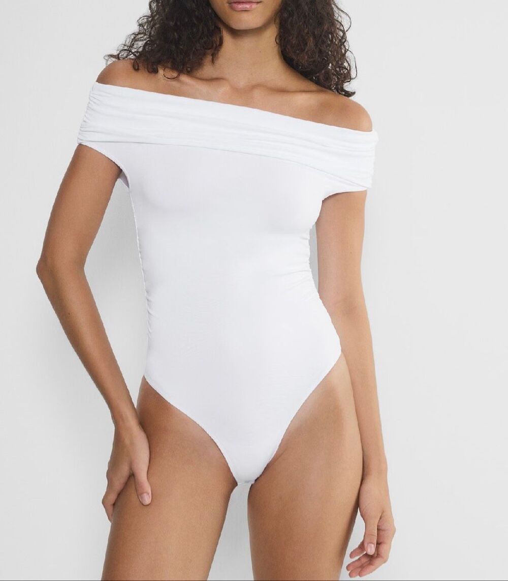 Aritzia Original Contour Womens Resonance Off the shoulder Bodysuit White L NEW